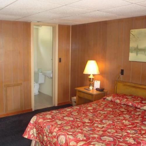 Golden Wheat Budget Host Inn Junction City Extérieur photo